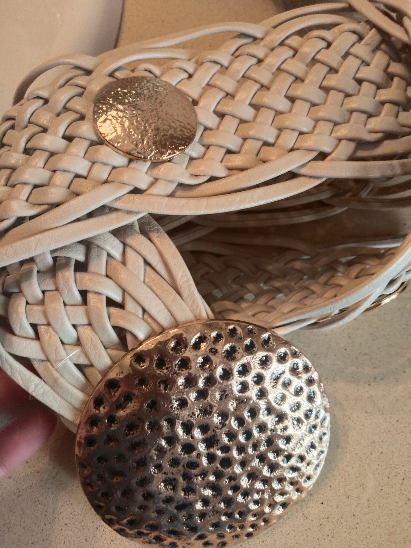 Ceinture tressée beige et dorée ✨ – photo 10